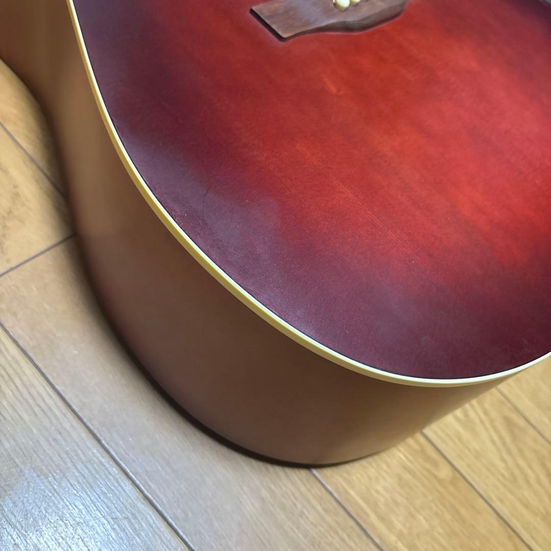 美品 Art&Lutherie Folk Spruce Burgundy