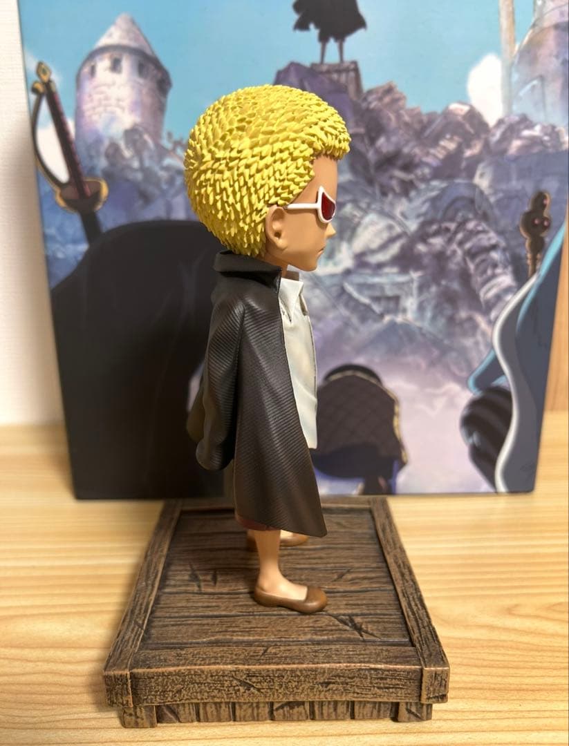 ドフラミンゴ　幼少期　フィギュア　LBWNB Studio