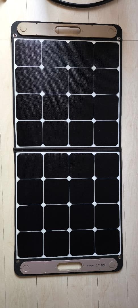 美品中古 JVC ポータブルソーラーパネル BH-SP100-C