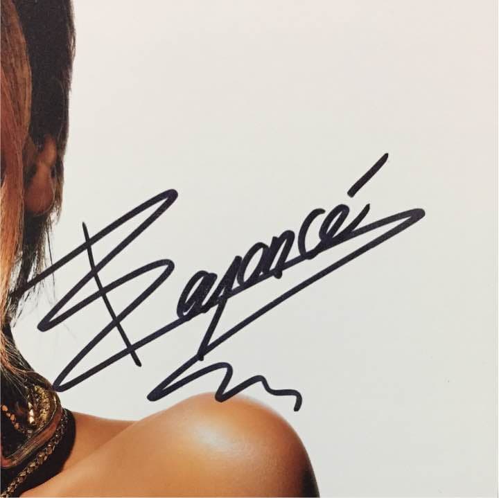 大幅値下げ！本物★鑑定書付き★ビヨンセ Beyoncé 直筆サイン！！！激レア
