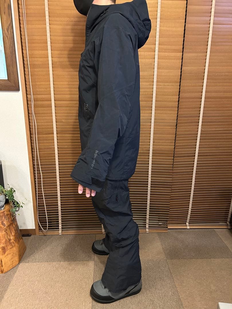 BURTON スノーボードウエア　AK 上下セット　ジャケットM パンツL