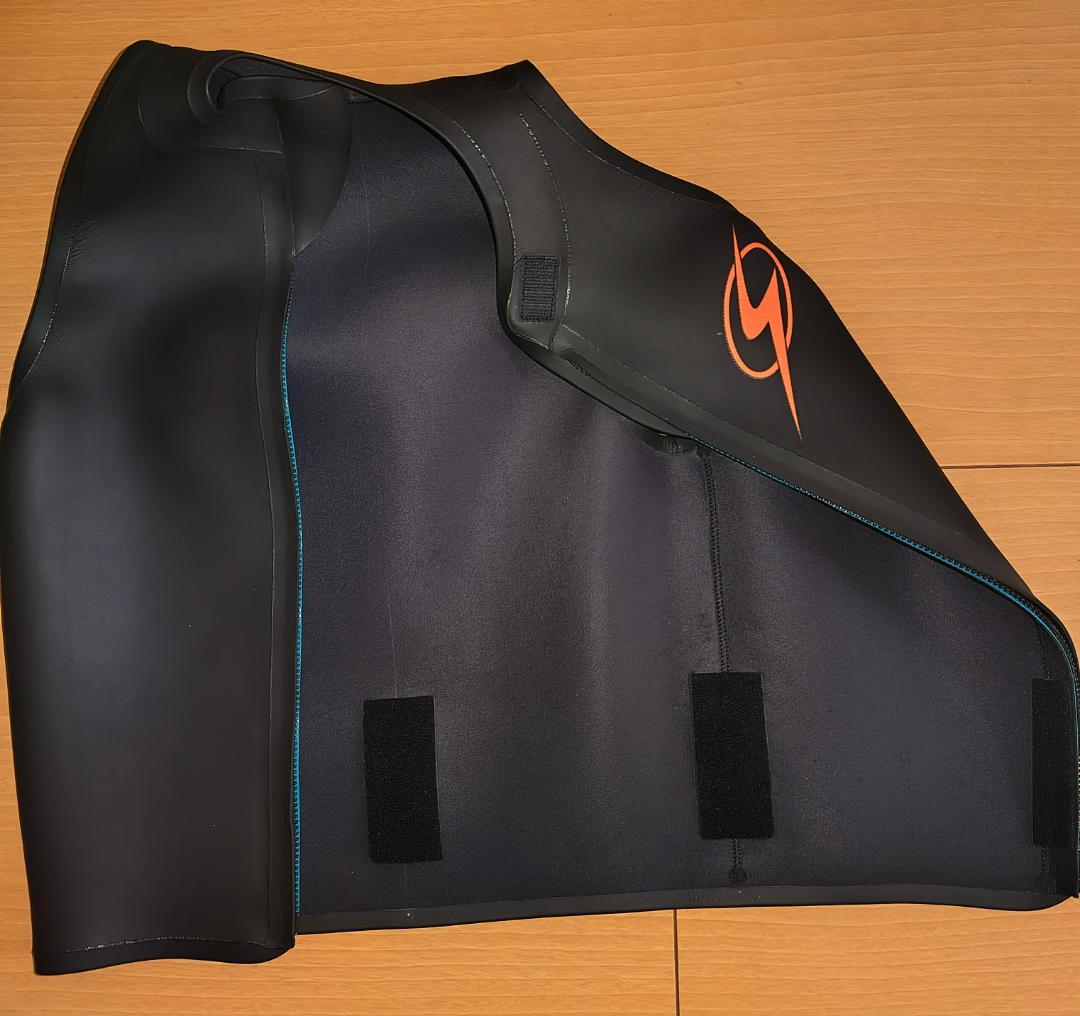 ウェットスーツ　トライアスロン