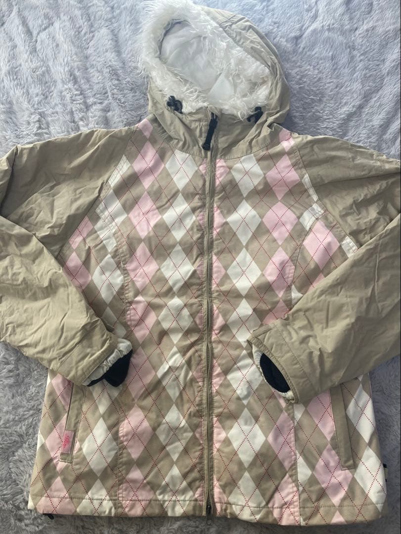 ROXY スキーウェアー（上下セット）