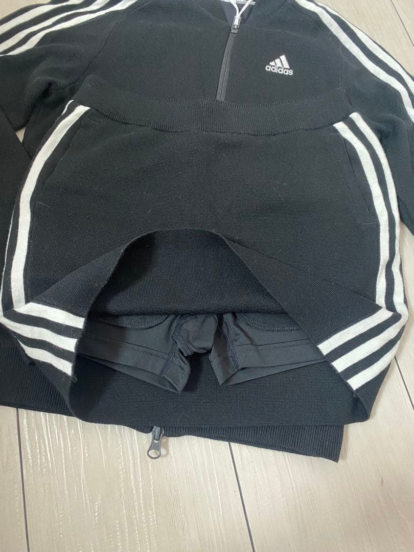 adidas ブラックジャケット スカートセット s