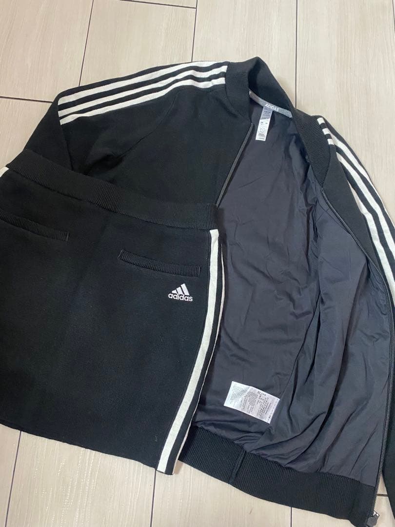adidas ブラックジャケット スカートセット s