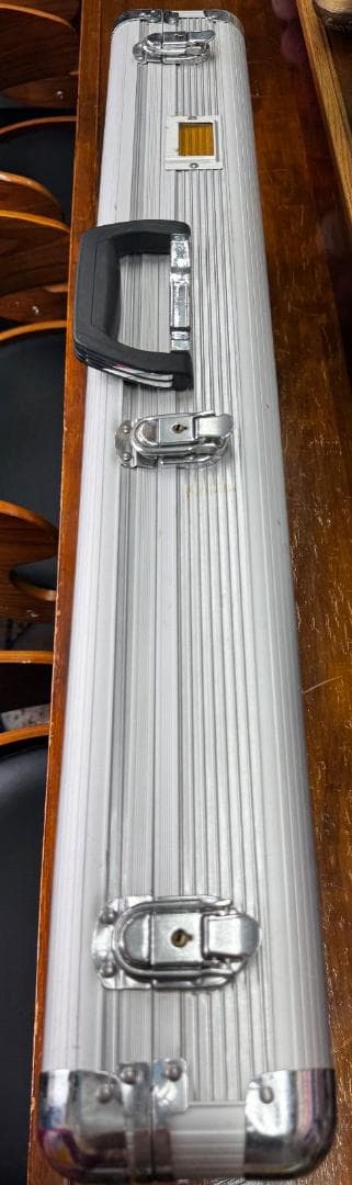 琉球 沖縄 三線 希少本蛇皮張 アルミハードケース 付属品多数