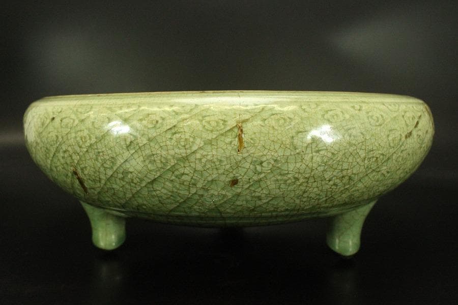 中国美術 七官青磁 三足 水盤 瓶掛 時代物(A880)