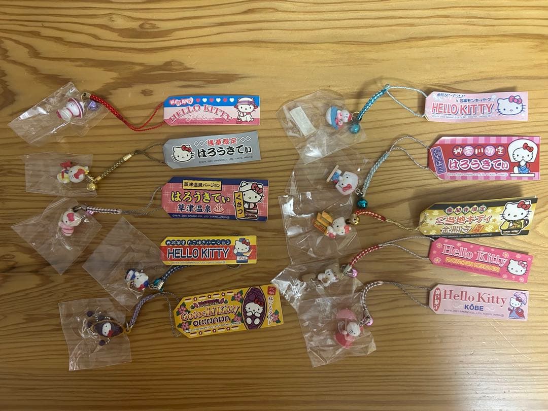 ご当地キティ　39個　根付け・ストラップ まとめ売り
