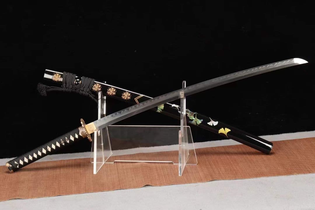 【武士一飛天御剣】古兵器 武具　刀装具　日本刀　模造刀 居合刀