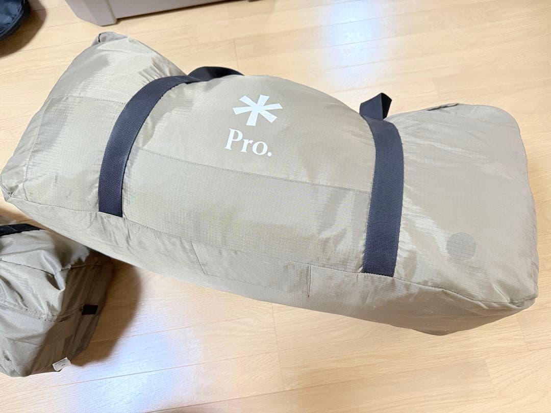 スノーピーク　雪峰祭 2021年秋ランドロックレッドフレームエディション