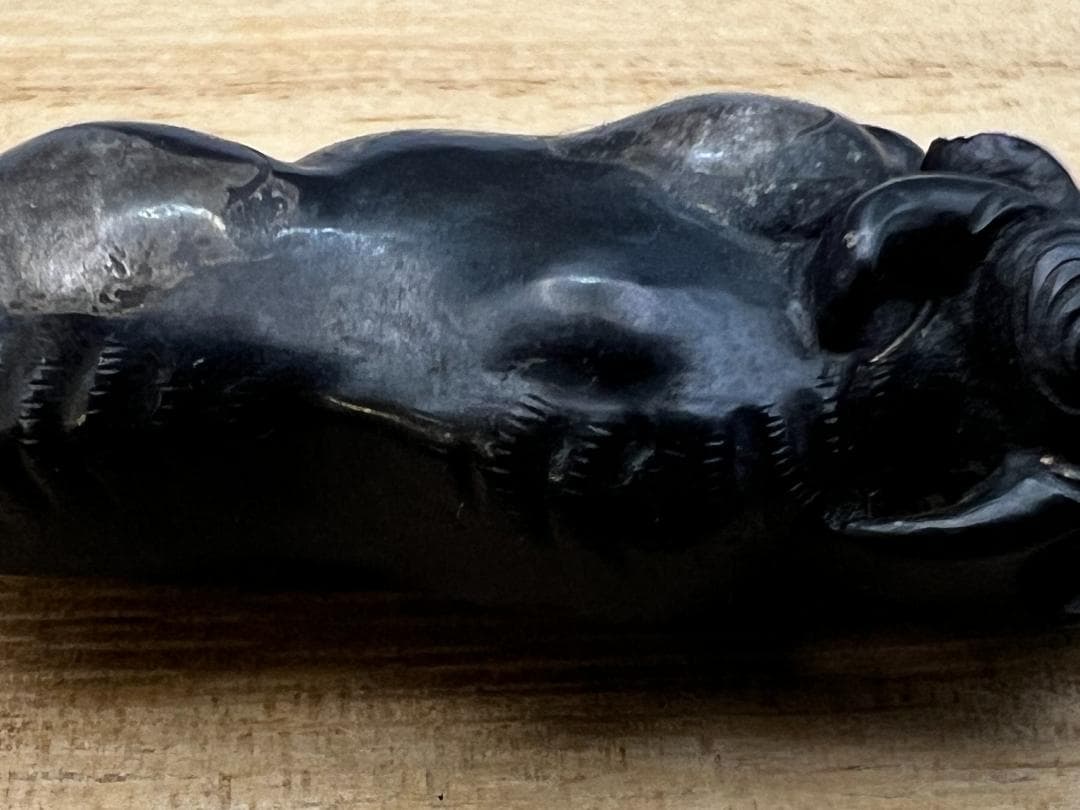 【海】江戸明治期　牛形　手彫　目貫　金具　金目　銅製鍍金　骨董品