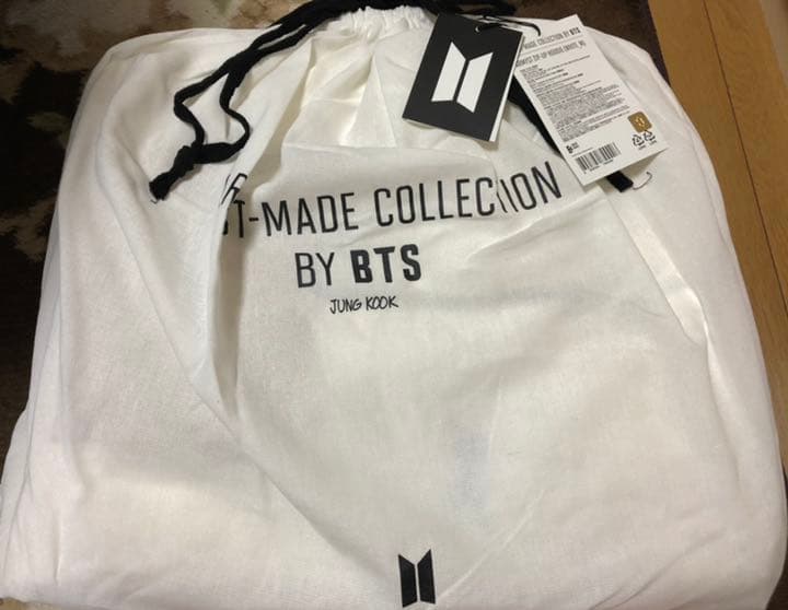 定価以下☆BTS グク artistmade hoodie☆ ホワイト　新品