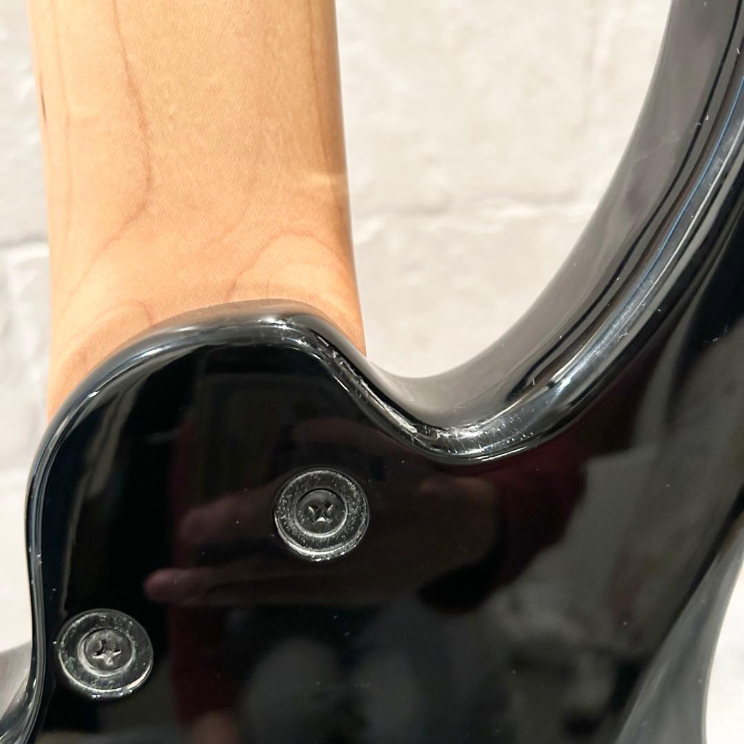 Epiphone Toby by Tobias エレキベース ギター