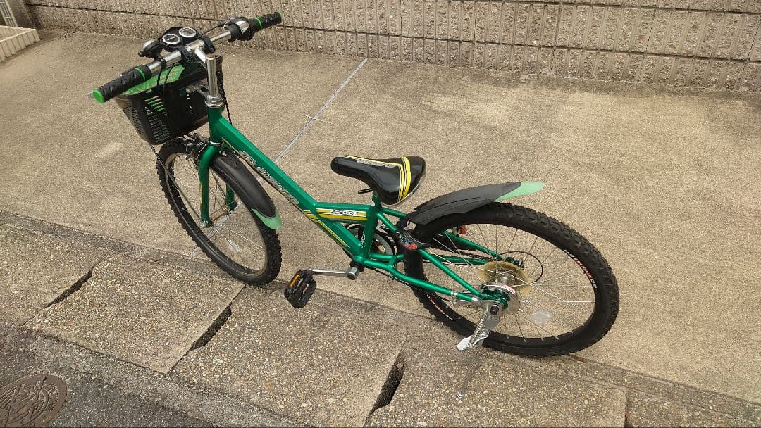 22インチ　6段切替　自転車　子供用　【引取り専用】