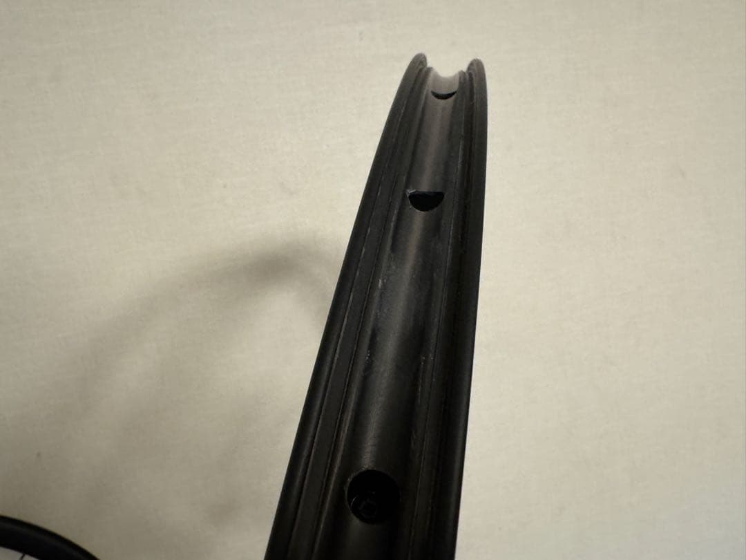 HUNT 30 CARBON GRAVEL DISC ホイール