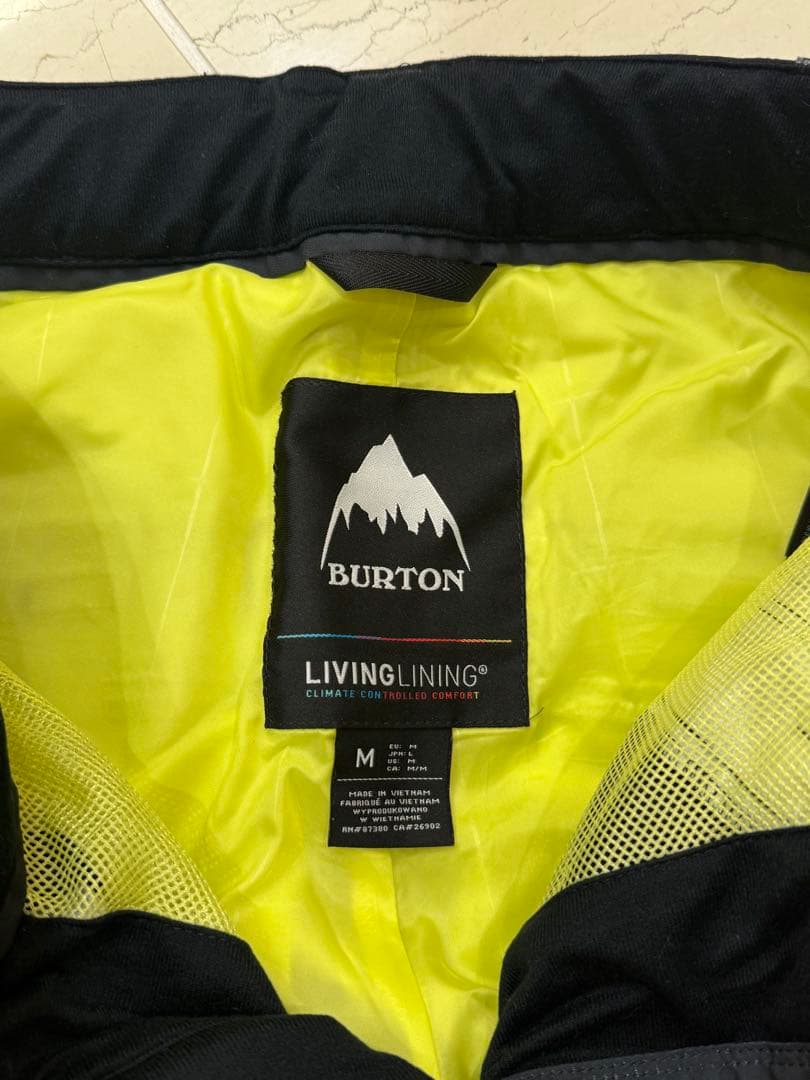 一回のみ使用　BURTON スノーボードパンツ ブラック/イエロー M