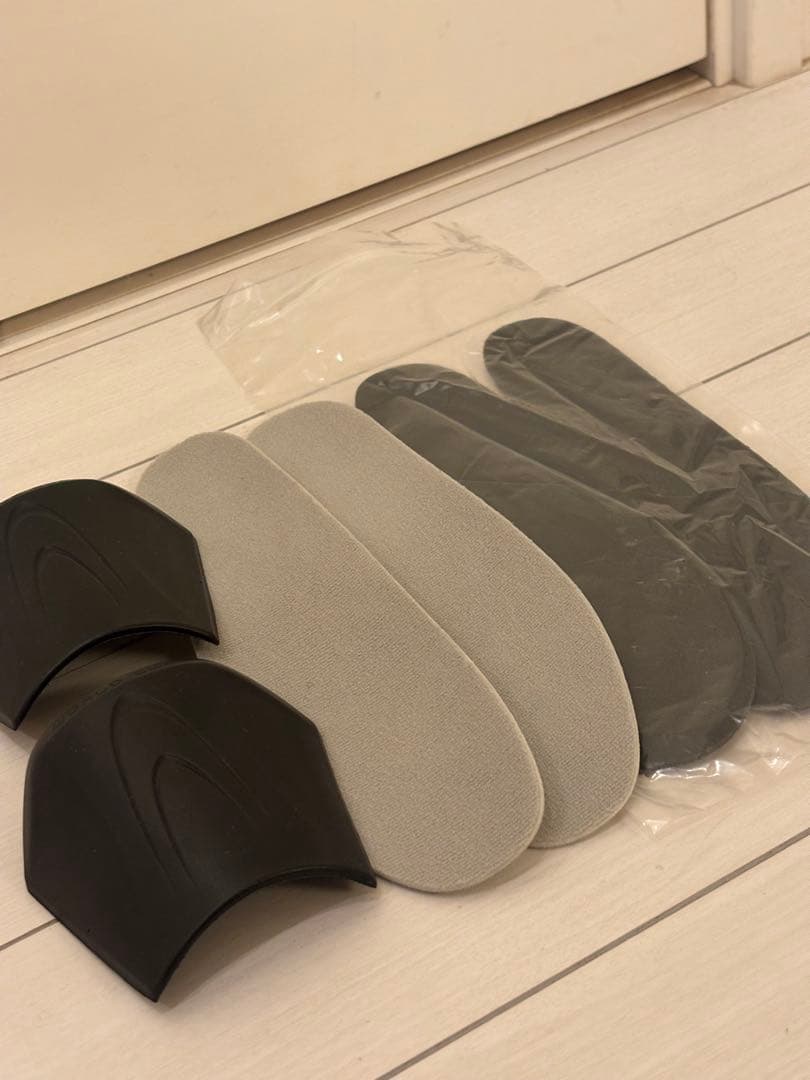 【新品】スキーブーツインナー　ラング、ロシニョール　25.5cm