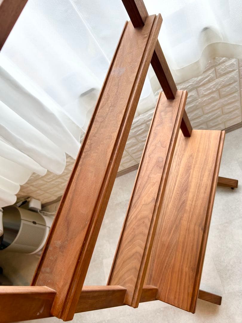 【定価15万のオーダーメイド品】ネイルディスプレイ台　ネイルサンプルディスプレイ