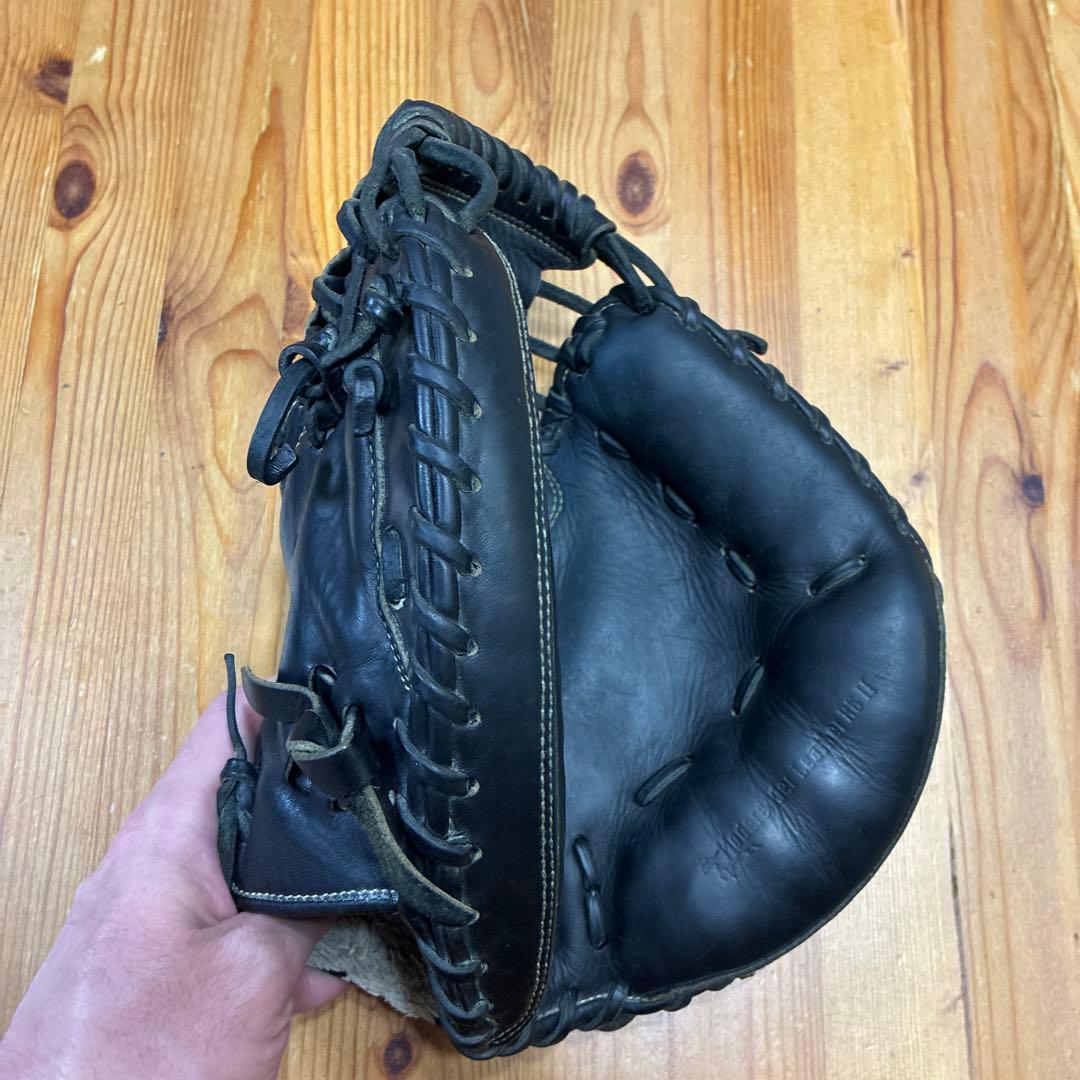 右投げ　Mizuno キャッチャーミット 黒