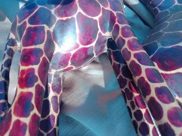 高身長　63cm　キリン　2頭　一刀彫　一つの木材　迫力