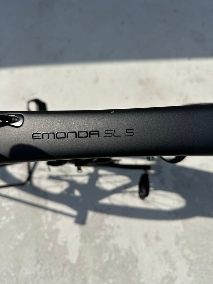 TREK EMONDA SL5 カーボンフレーム-MAVICカーボンホイール