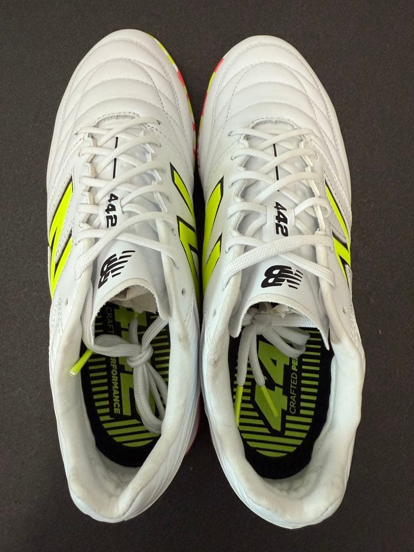 美品！New Balance ニューバランス 442 v2 Pro TF