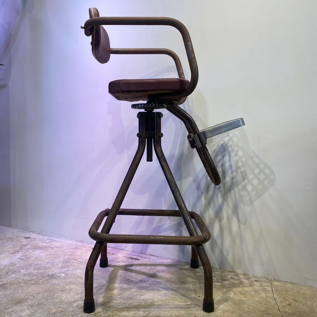 回転式ハイチェア カウンターチェア ディスプレイ 座面小さめ