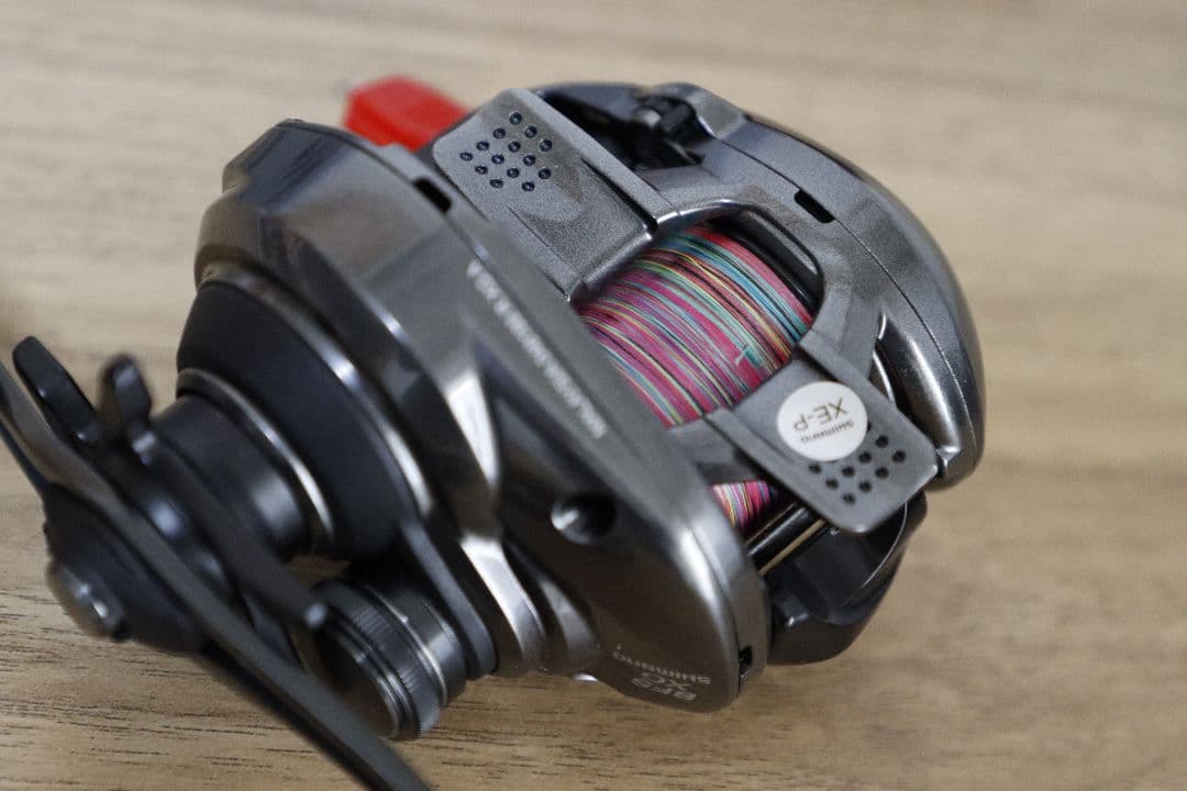 シマノ 25SLX BFS XG Right 右ハンドル ベイトリール 未使用品