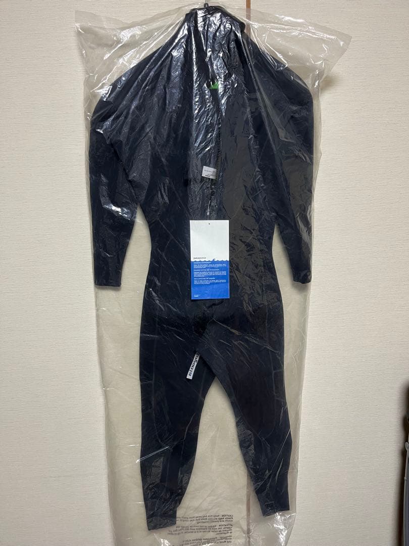 パタゴニア R1ウエットスーツ　レディースフルスーツ 黒