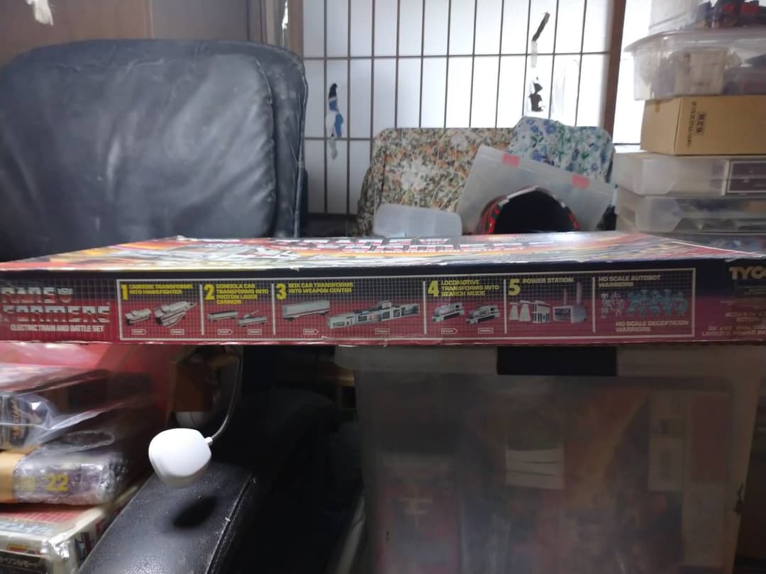 激レア度無限大!トランスフォーマー エレクトリックトレイン&バトルセット