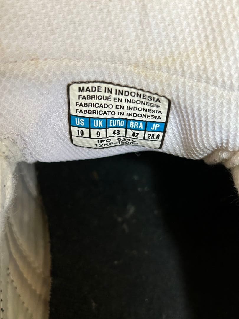 トレーニングシューズ　モレリア