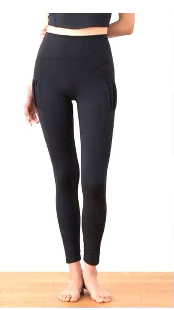 新品　SUKALAフラワーレースレギンスM パイピングされたレースのポケット