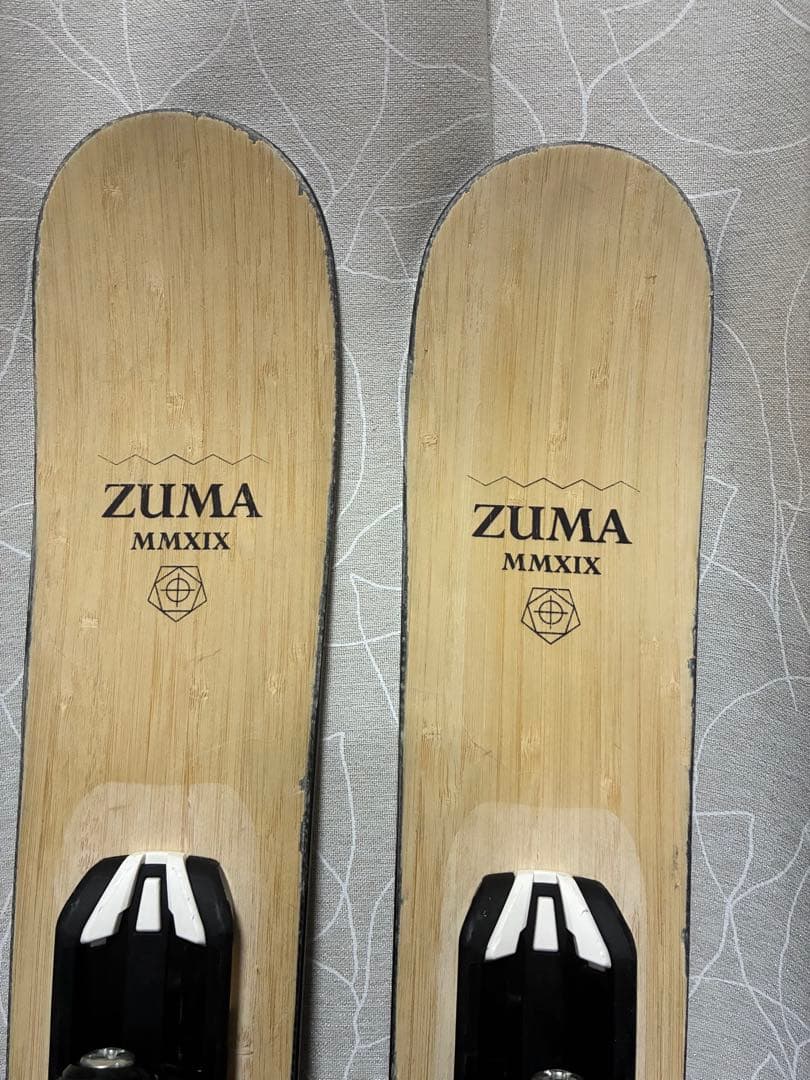 K*O様 ZUMA ショートスキー Krúxz 99 SW 99cm LOOKビ