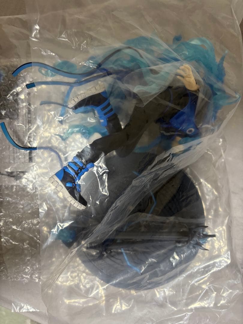 イデア・シュラウド1/8スケールフィギュア箱無し開封済み