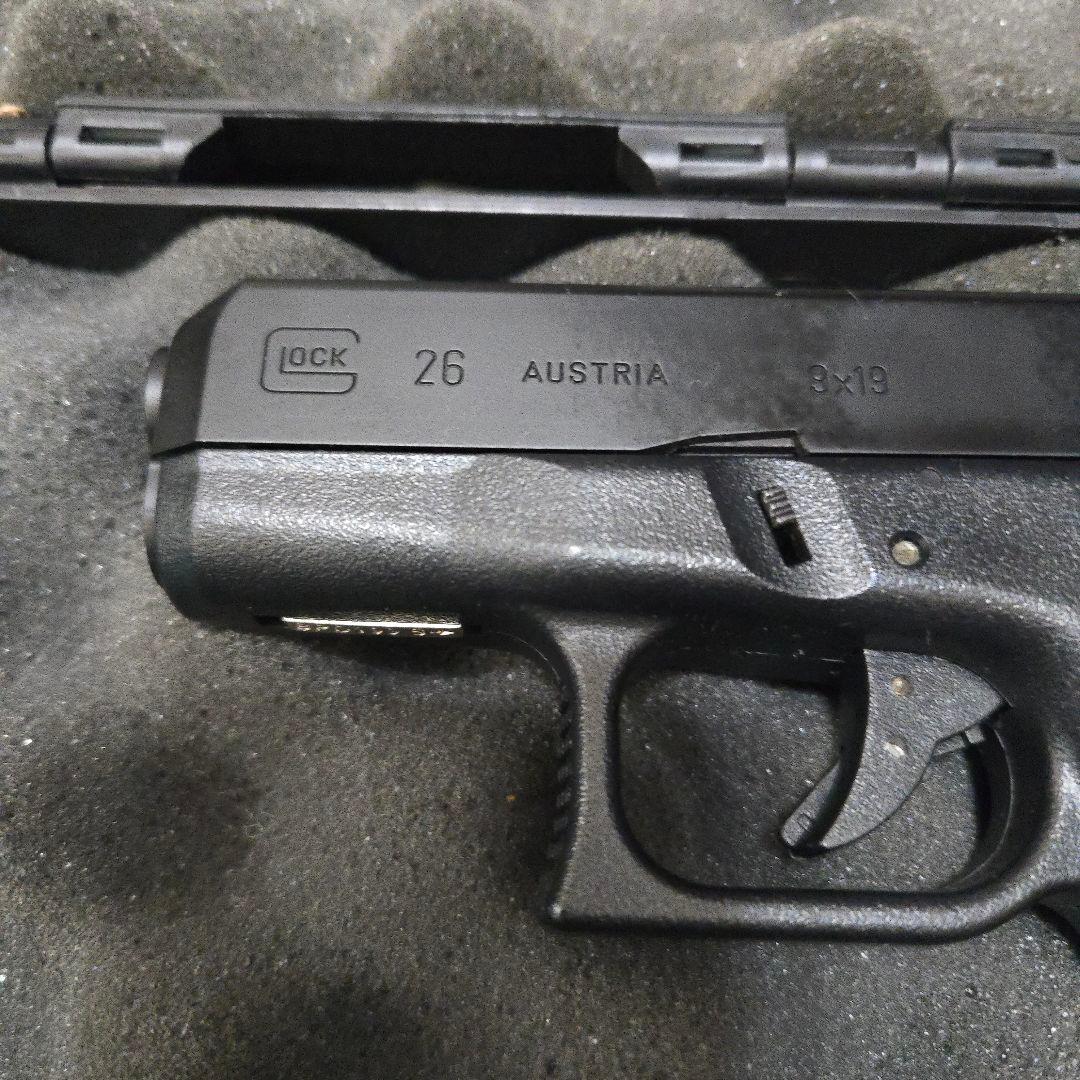 東京マルイGLOCK 26 ガスガン ガンケース・BB弾ローダー・ガス予備缶あり