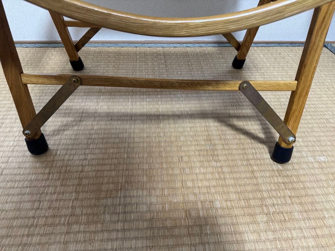 カーミッドチェア