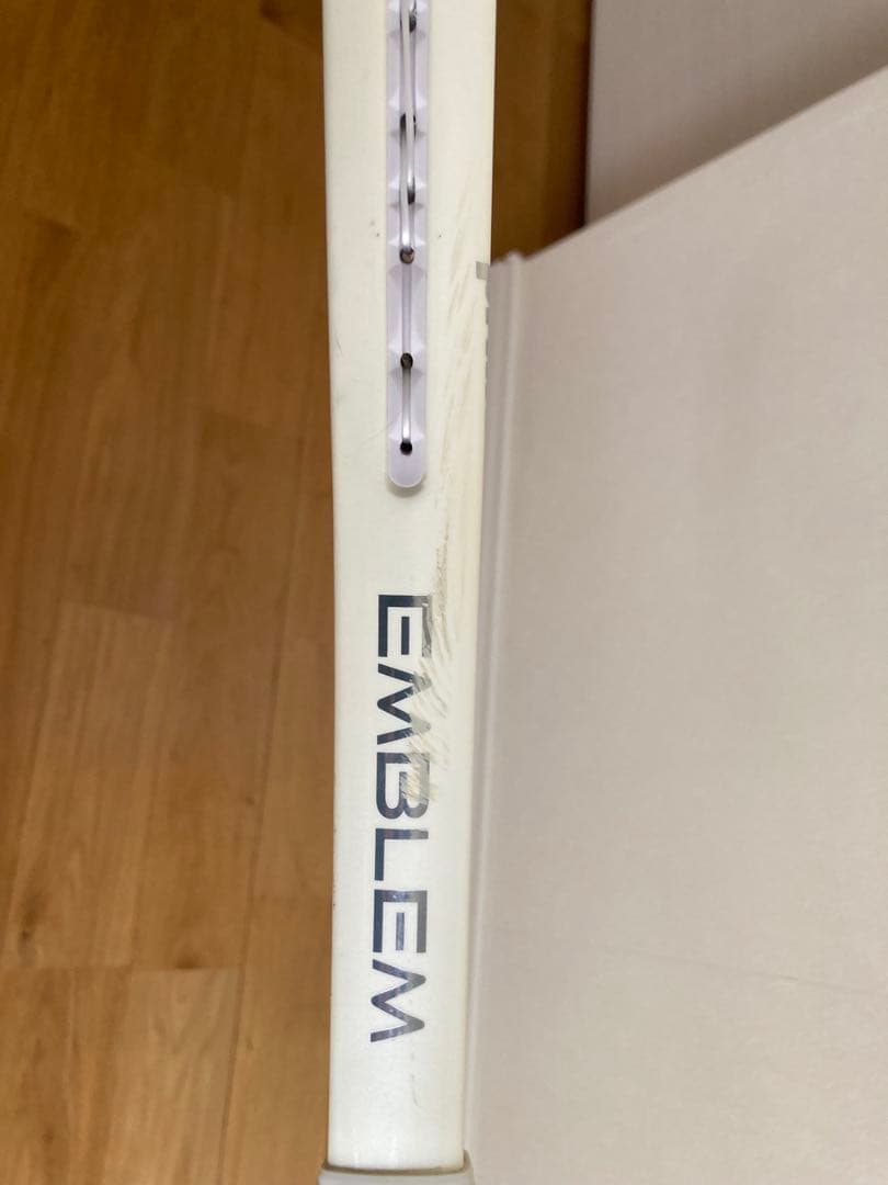 テニスラケット プリンス　エンブレム110 ホワイト ケース付き