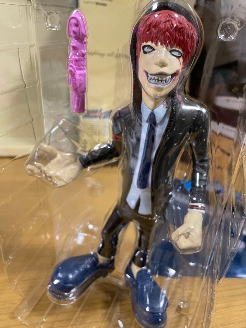 gram限定 ギャングキング　ゾンビくん　ピンク　ソフビ　クローズ