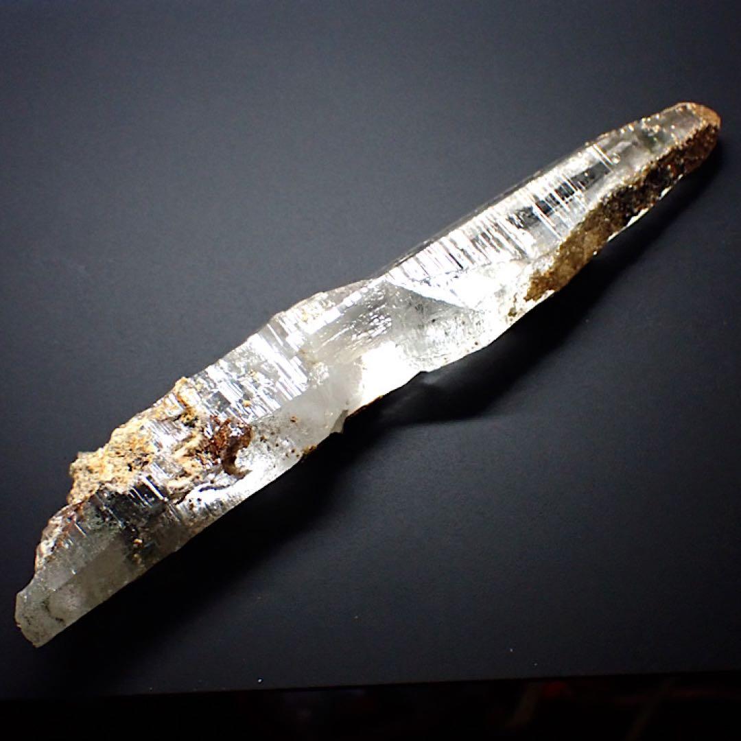 【パキスタン産】テッシンハビットクォーツ