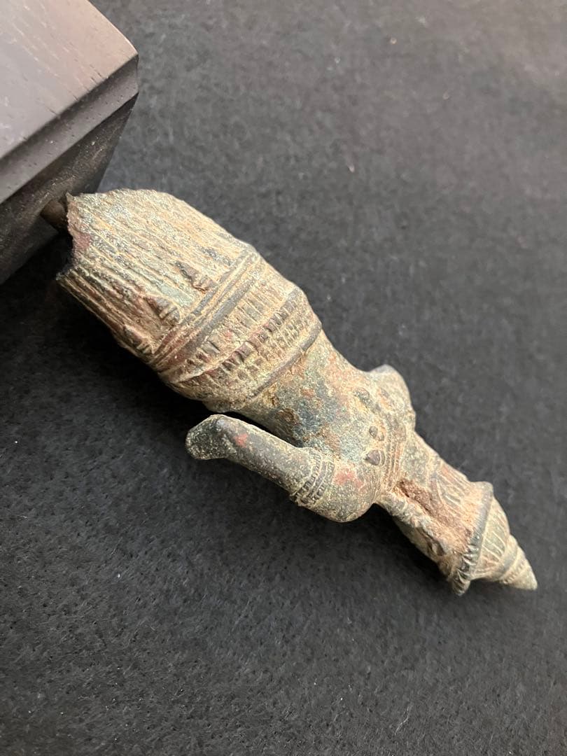 クメール青銅　女神立像