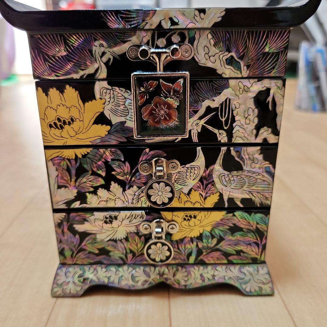 韓国　漆器　宝石箱　螺旋細工　ジュエリーケース