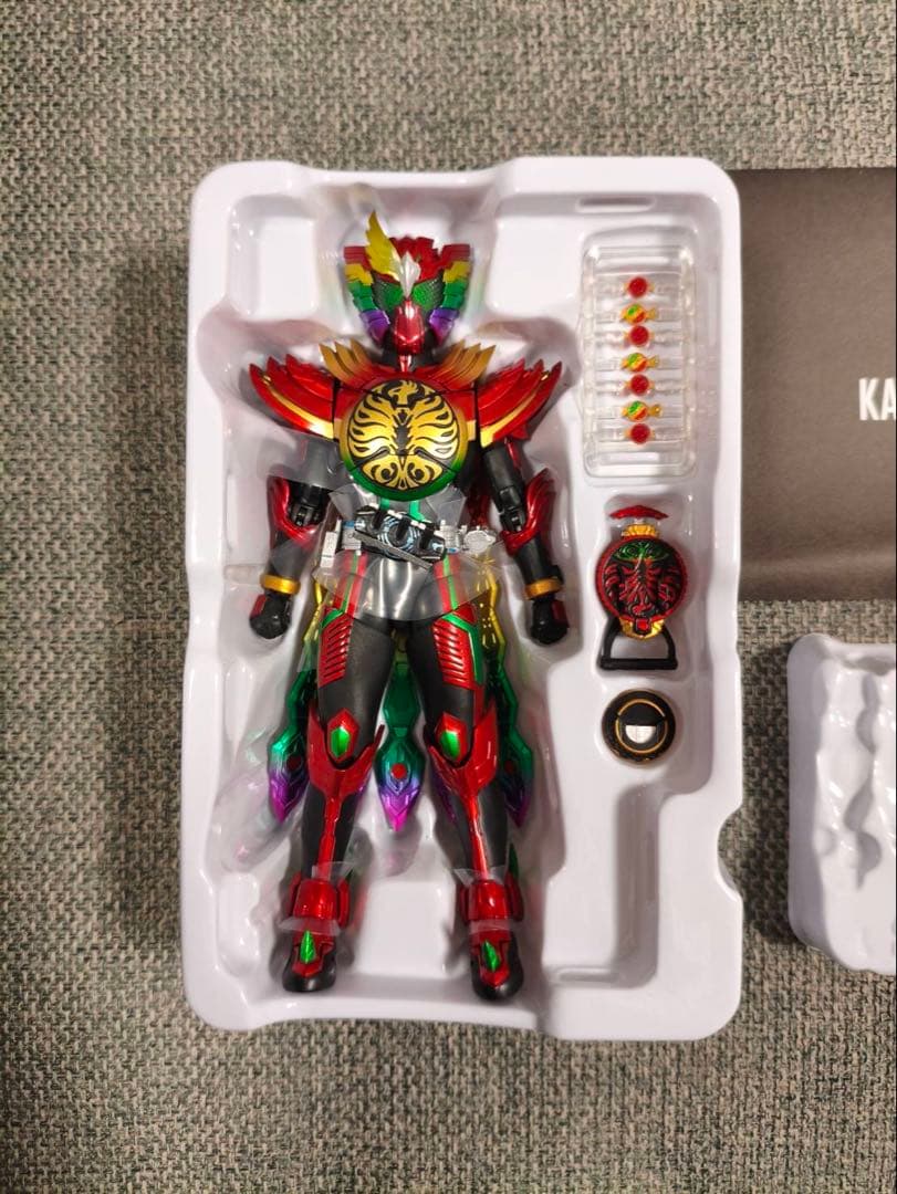 S.H.Figuarts真骨彫製法 仮面ライダオーズ タジャドルコンボエタニティ