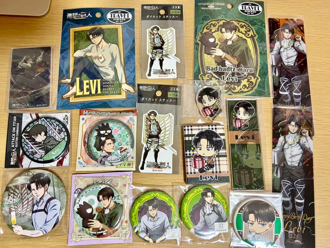 進撃の巨人 リヴァイ グッズ福袋