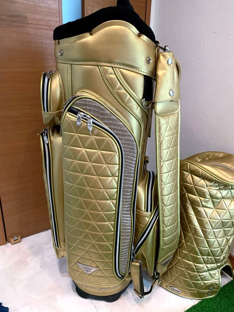 希少　完売　クレイジー　キャディバッグ　ゴールド