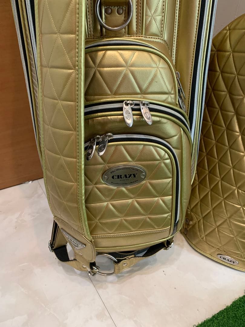 希少　完売　クレイジー　キャディバッグ　ゴールド