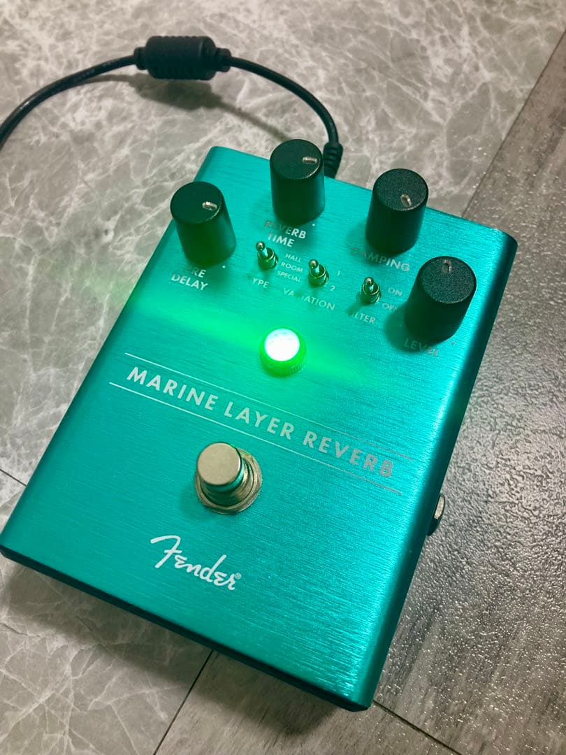 ギター Fender MARINE LAYER REVERB