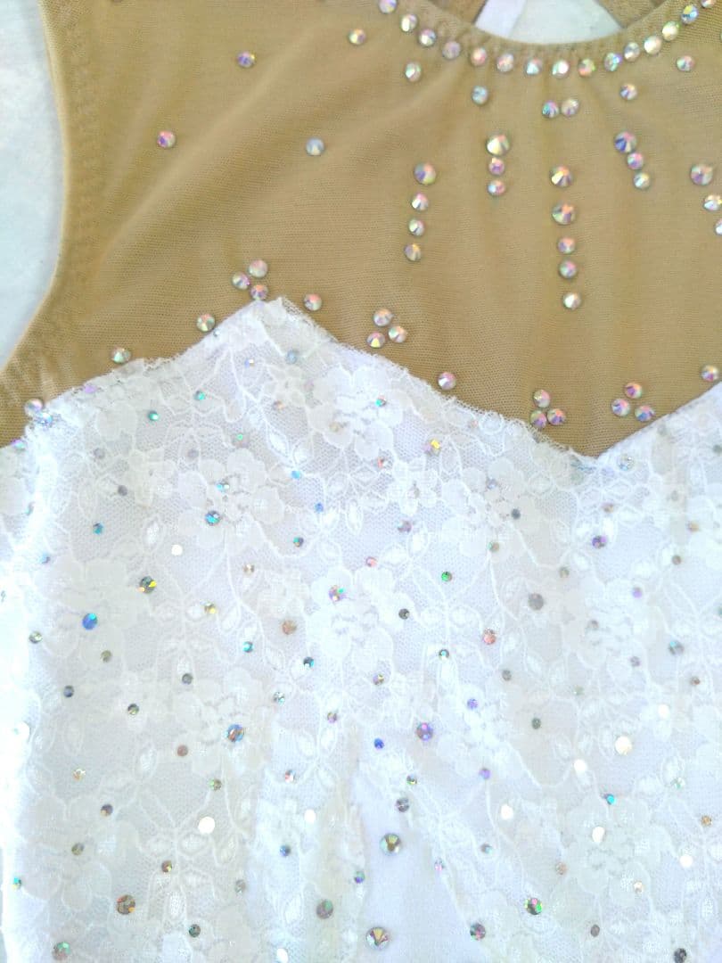 新体操レオタード　フィギュアスケート　バレエ　140cm　ラインストーン付き