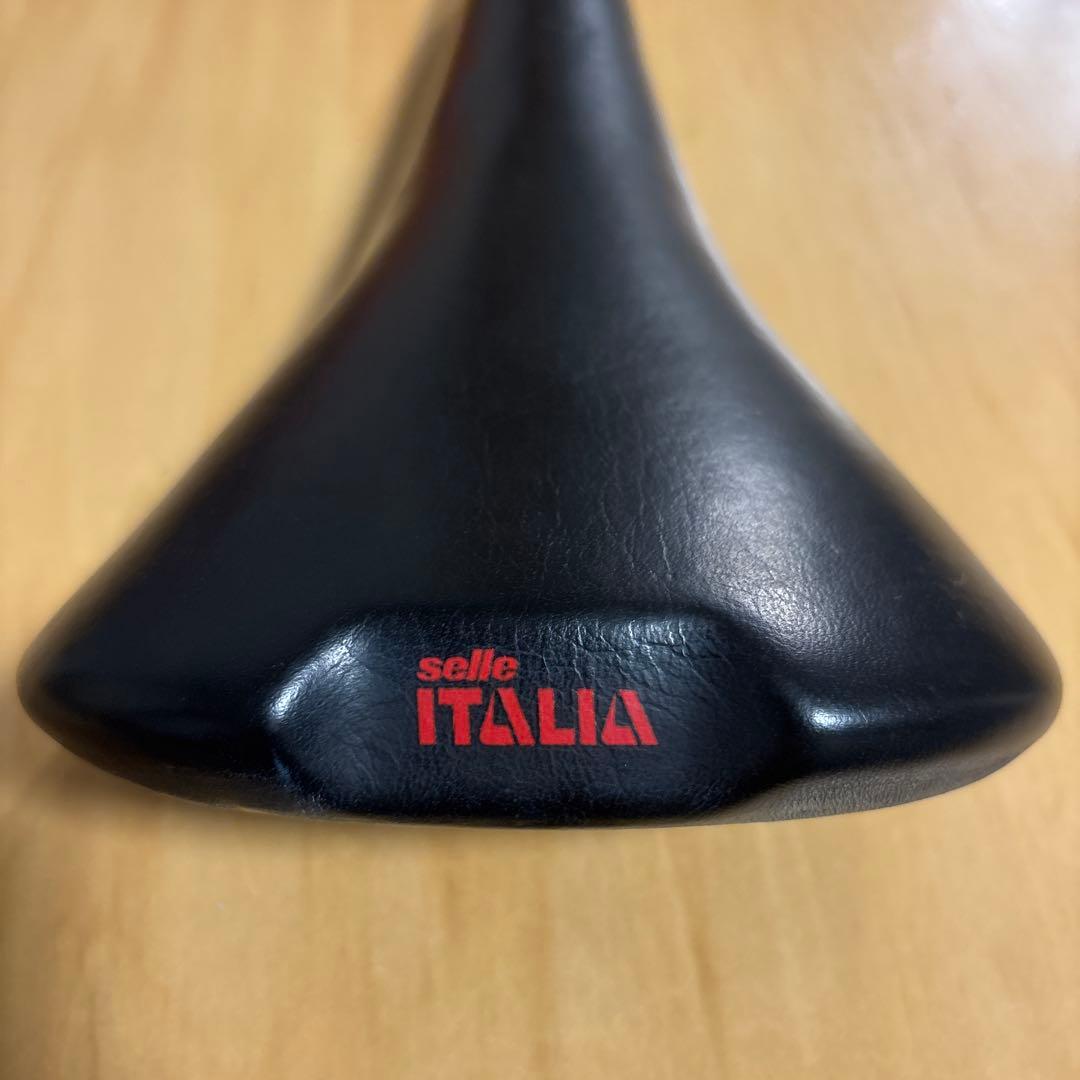 Selle Italia 黒 レザーサドル
