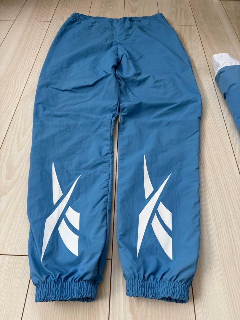 Reebok トラック　上下セット ブルー/ホワイト　水色　O