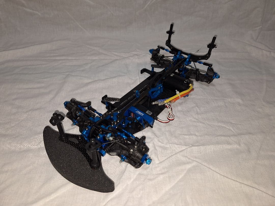 タミヤ　TRF420X　サーボ、モーター付　中古